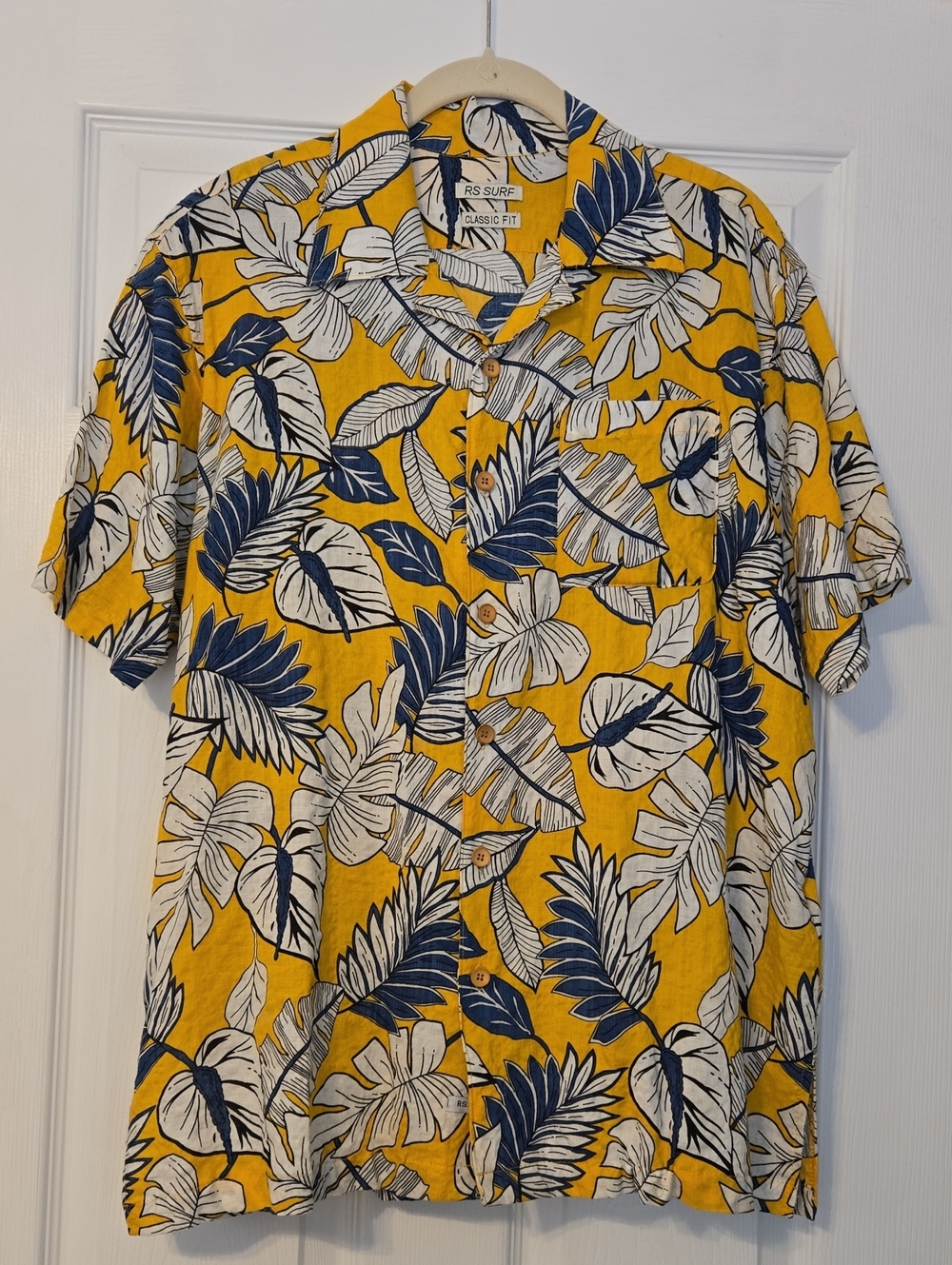 Men's Yellow Tropical Leaf Short-Sleeve Button-Down Shirt
